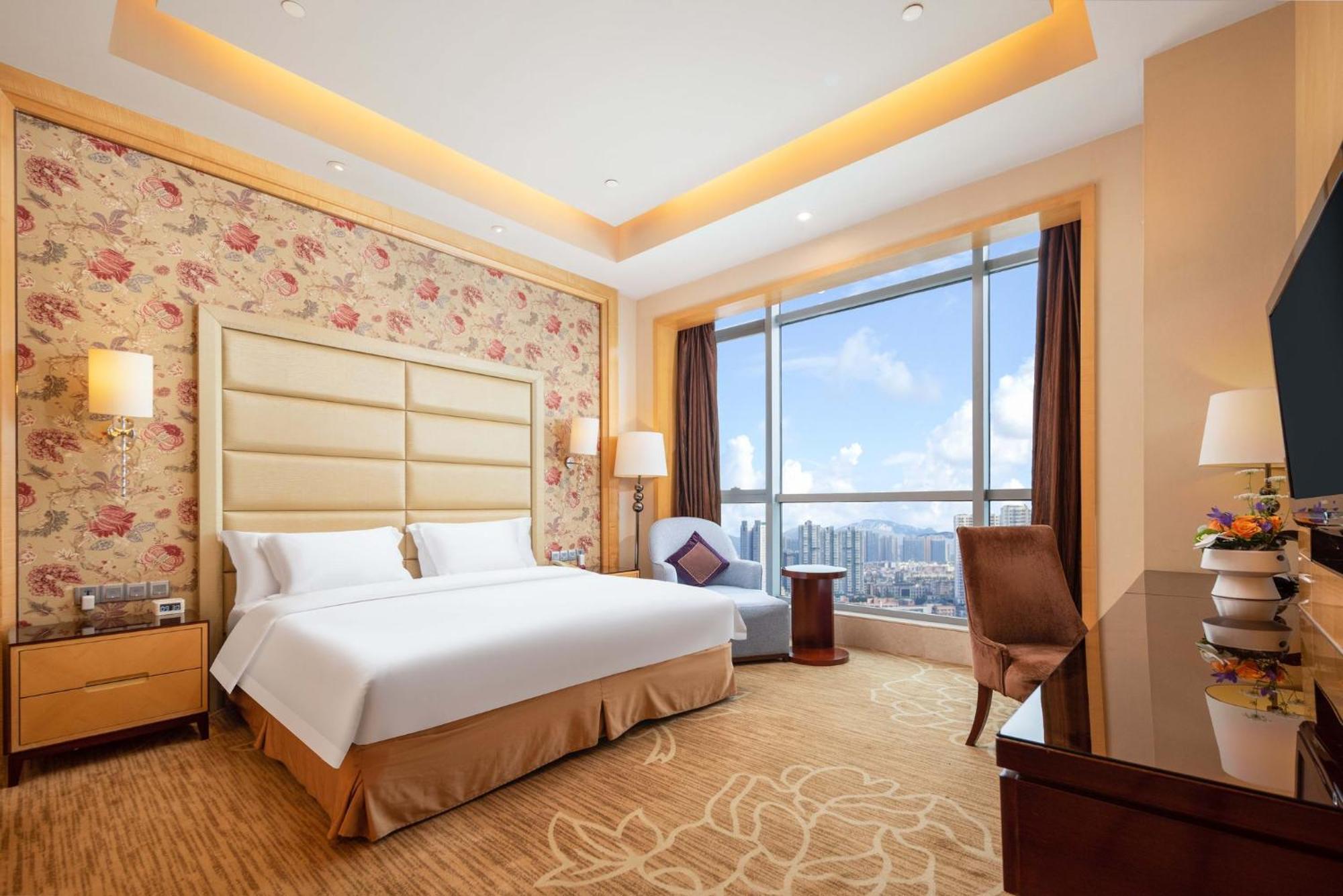 Отель Crowne Plaza Xiangyang By Ihg Экстерьер фото