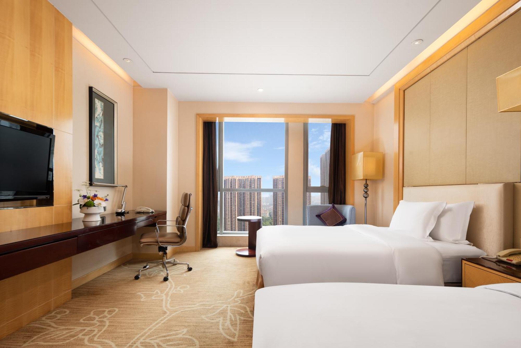 Отель Crowne Plaza Xiangyang By Ihg Экстерьер фото